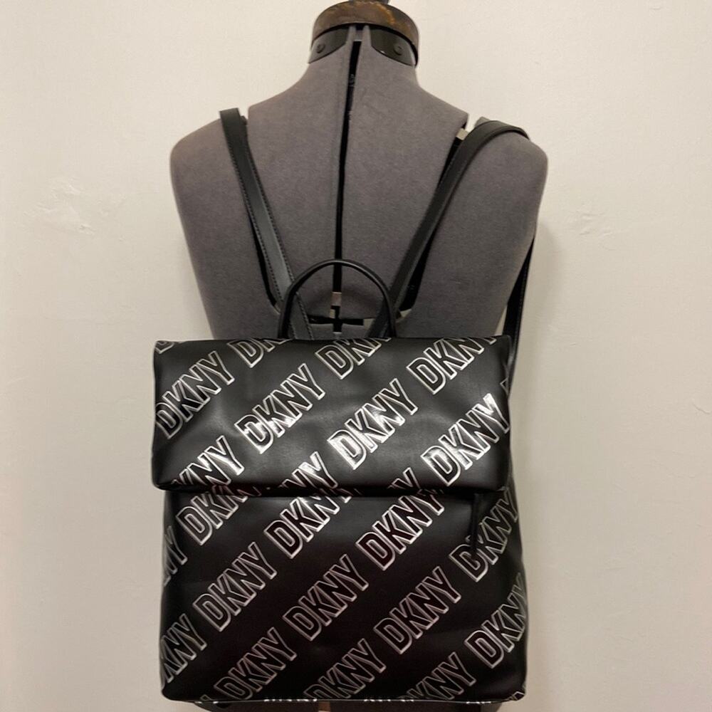 NWT MSRP$ 168 DKNY  Tilly Backpack Black